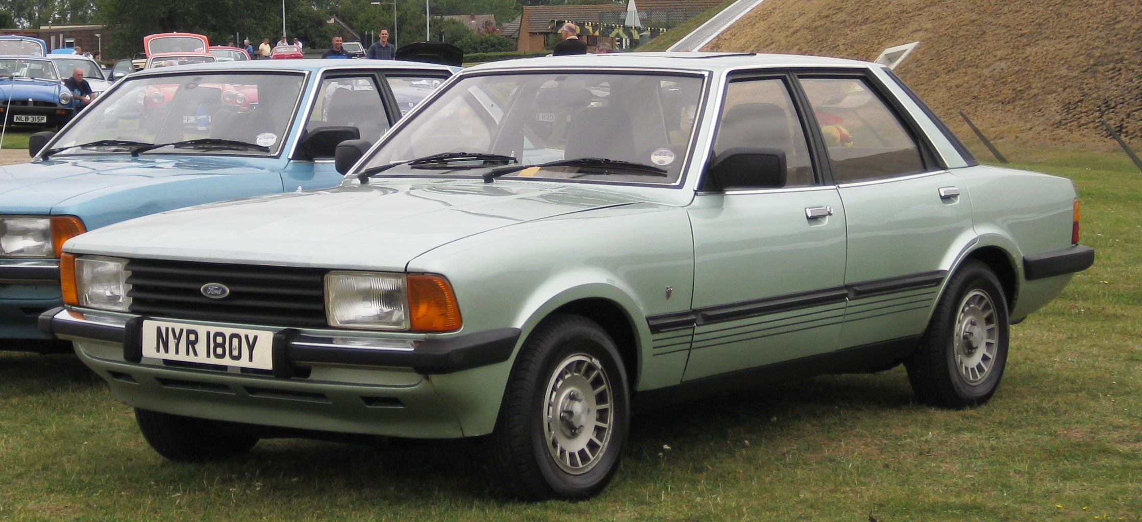Ford Cortina 16