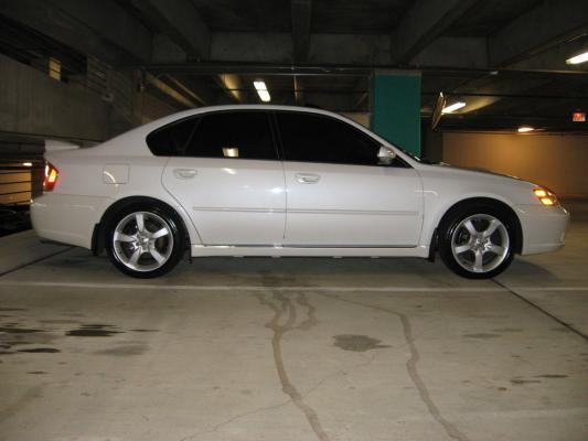 Subaru Legacy 22 LS Wagon 4WD