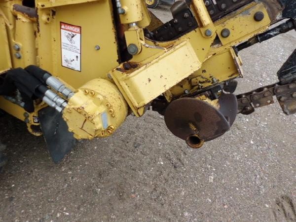 Vermeer RT450 trencher