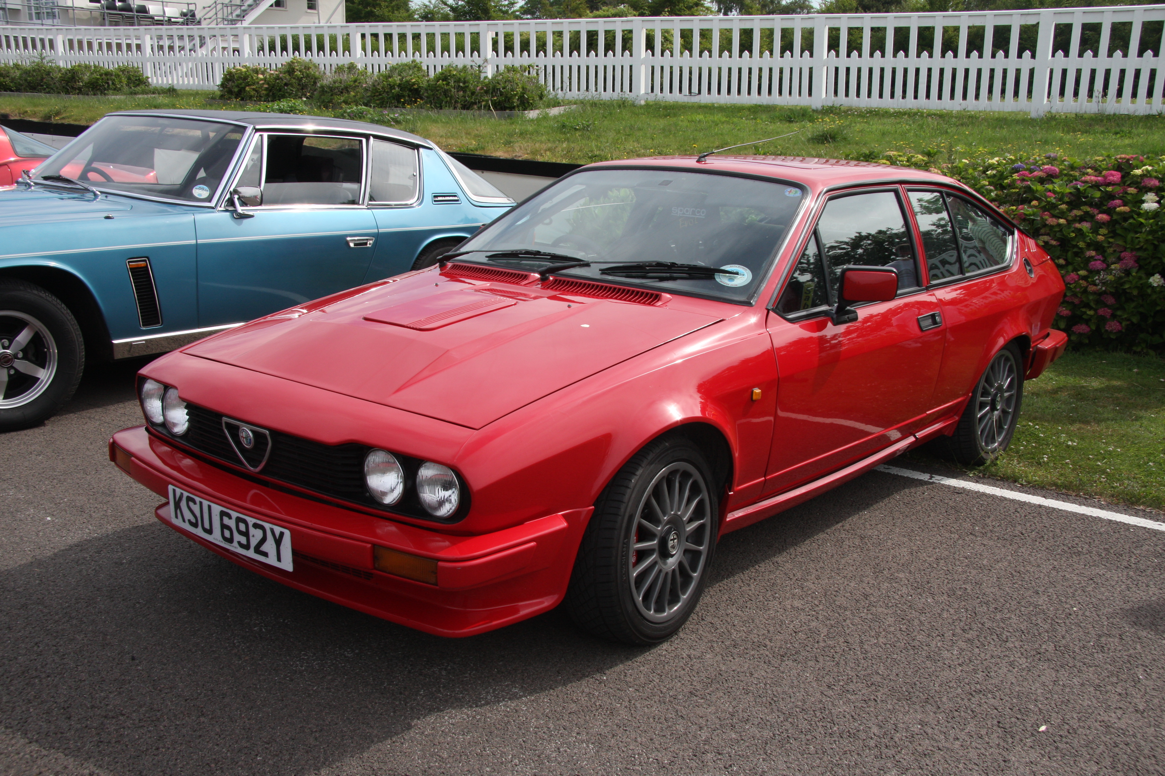 Alfa Romeo GTV6