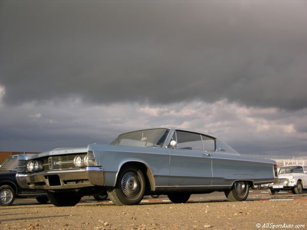 Chrysler New Yorker coupe