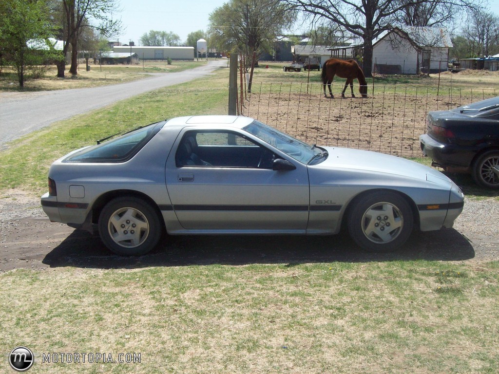 Mazda RX-7 GXL