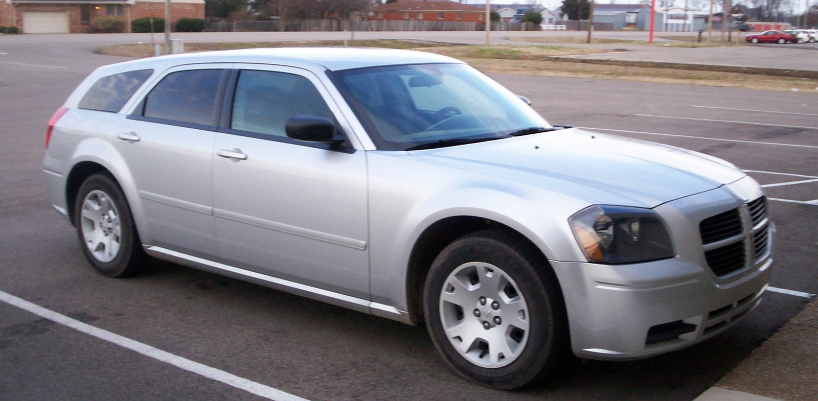 Dodge Magnum SE