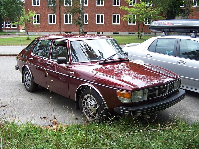 SAAB 99GLE