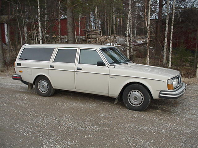 Volvo 245 GL