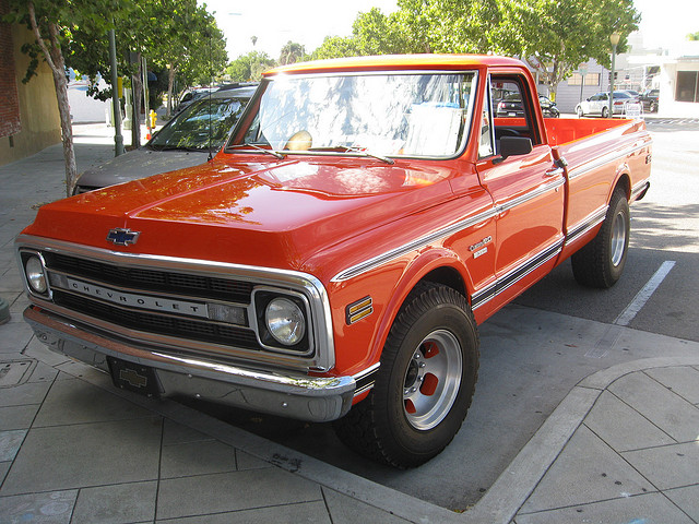 Chevrolet Custom 20