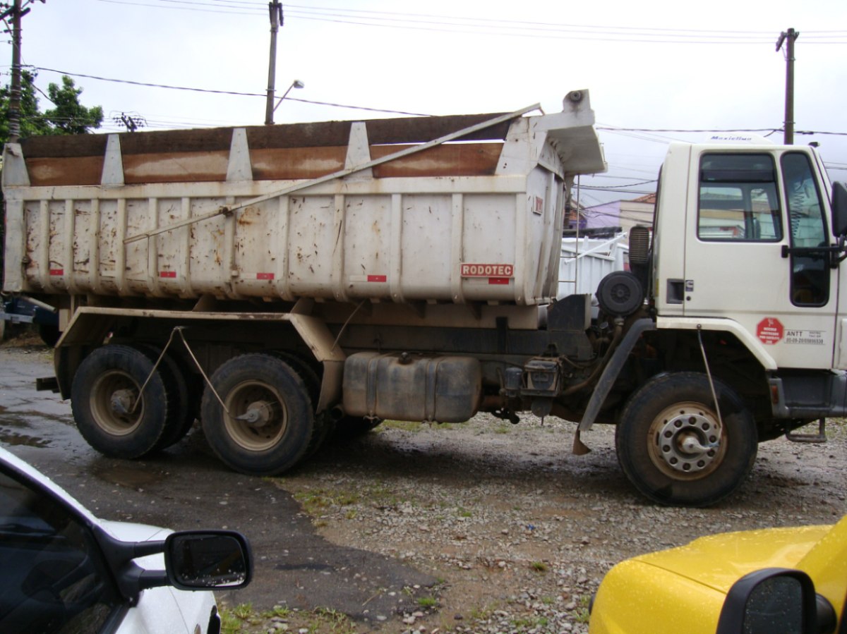 Ford Cargo 2622e 6x4