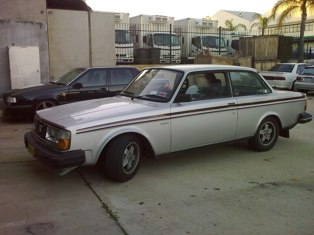 Volvo 242GT