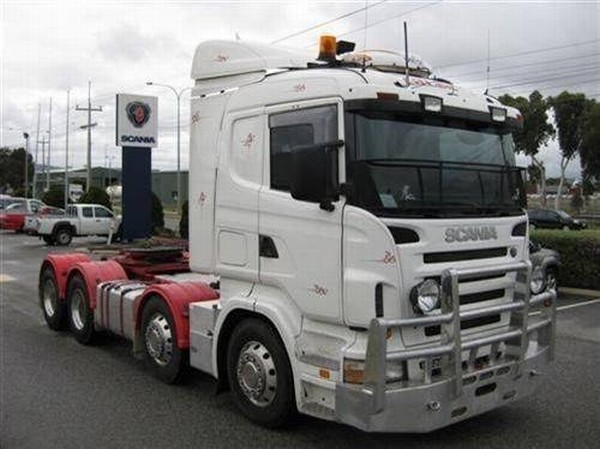 Scania R580 LB 8X4 HNB