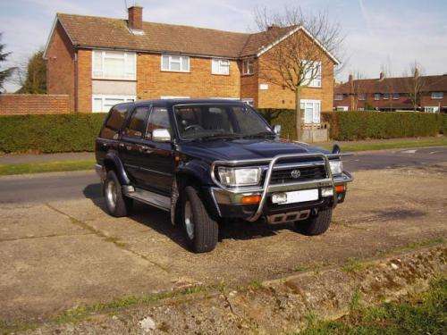 Toyota Hilux 18