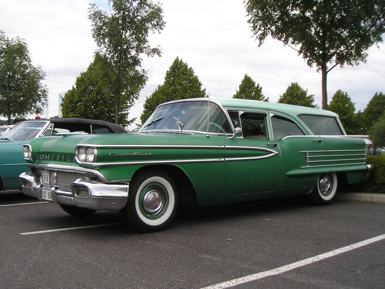 Oldsmobile Dynamic 88 Fiesta wagon