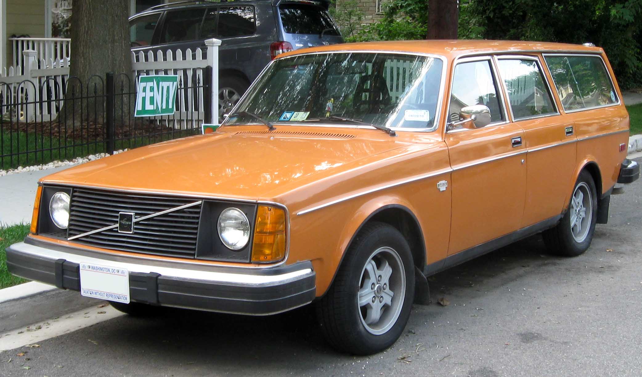 Volvo 245 DL Volvo 245 DL