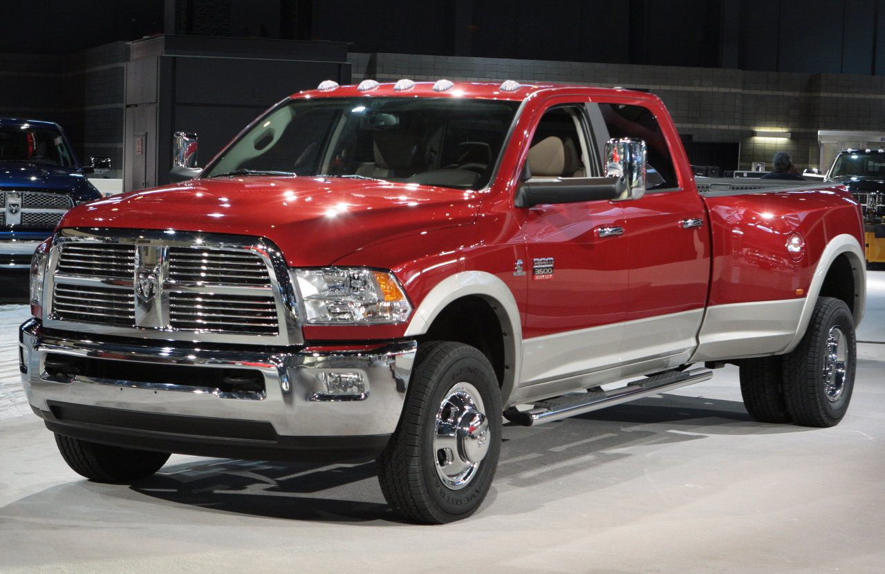 Dodge RAM 3500 Super Heavy Duty