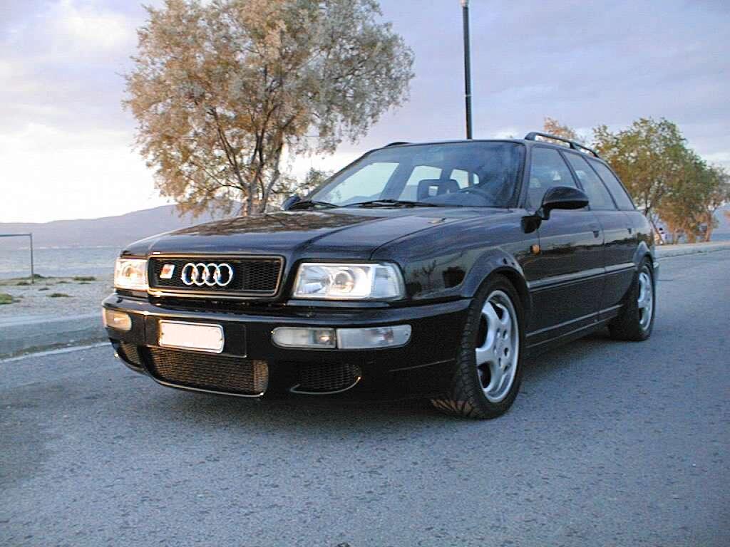 Audi RS2