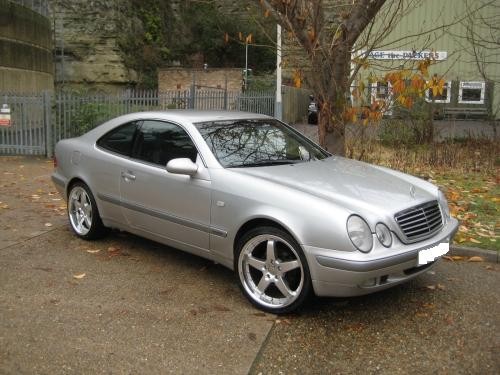 Mercedes-Benz CLK 230