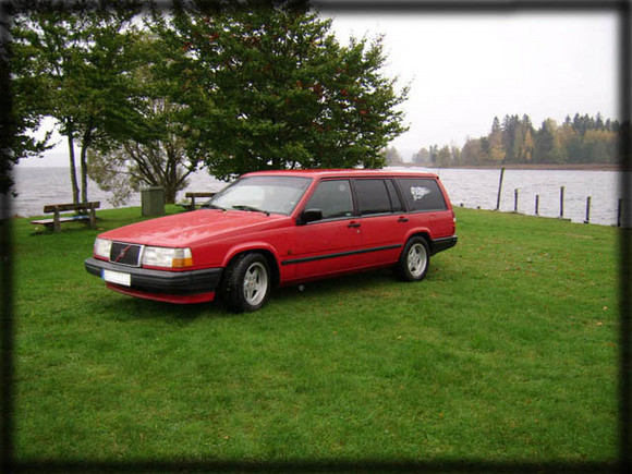 Volvo 945 GL