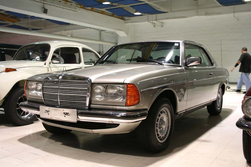 Mercedes-Benz 280CE