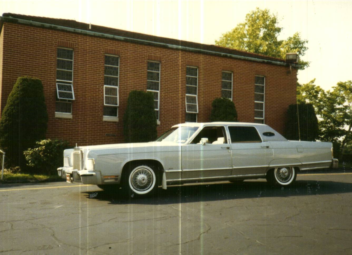 Lincoln Continental Town Car