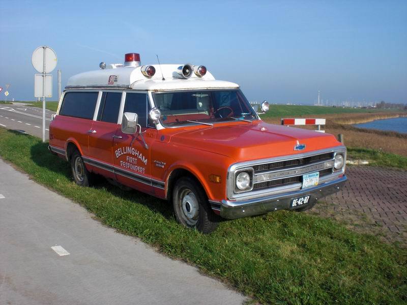 Chevrolet Custom 10 Suburban