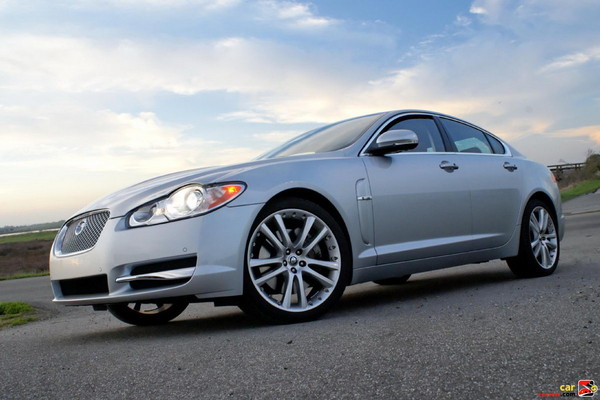 Jaguar XF 30