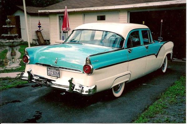 Ford Fairlane Town Sedan Ford Fairlane Town Sedan