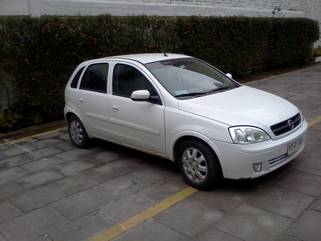 Chevrolet Corsa Evolution 18 GL Sedan