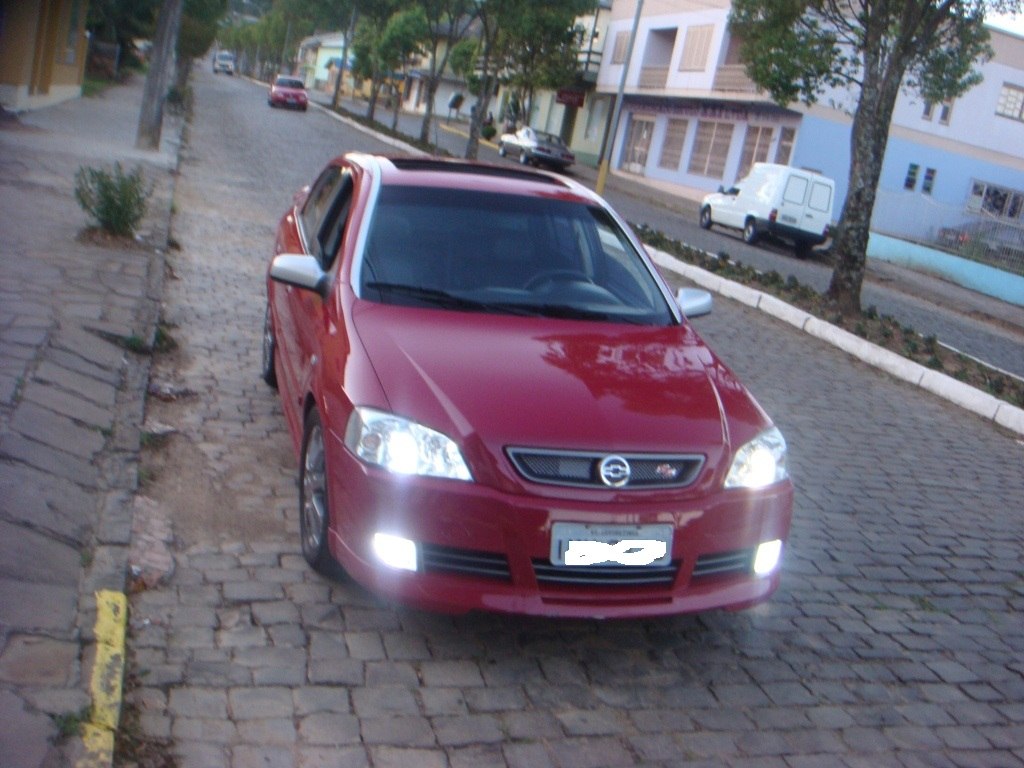 Chevrolet Astra SS 20