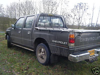Chevrolet Luv 2200 SLX Crew Cab