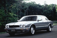 Jaguar XJ6 Vanden Plas HE