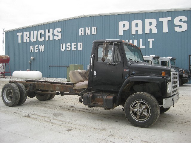 International S-1800 International S-1800