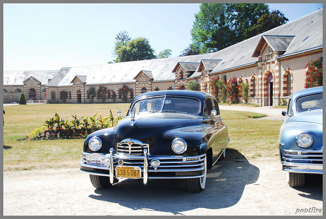 Packard Super Deluxe Eight 4dr sedan