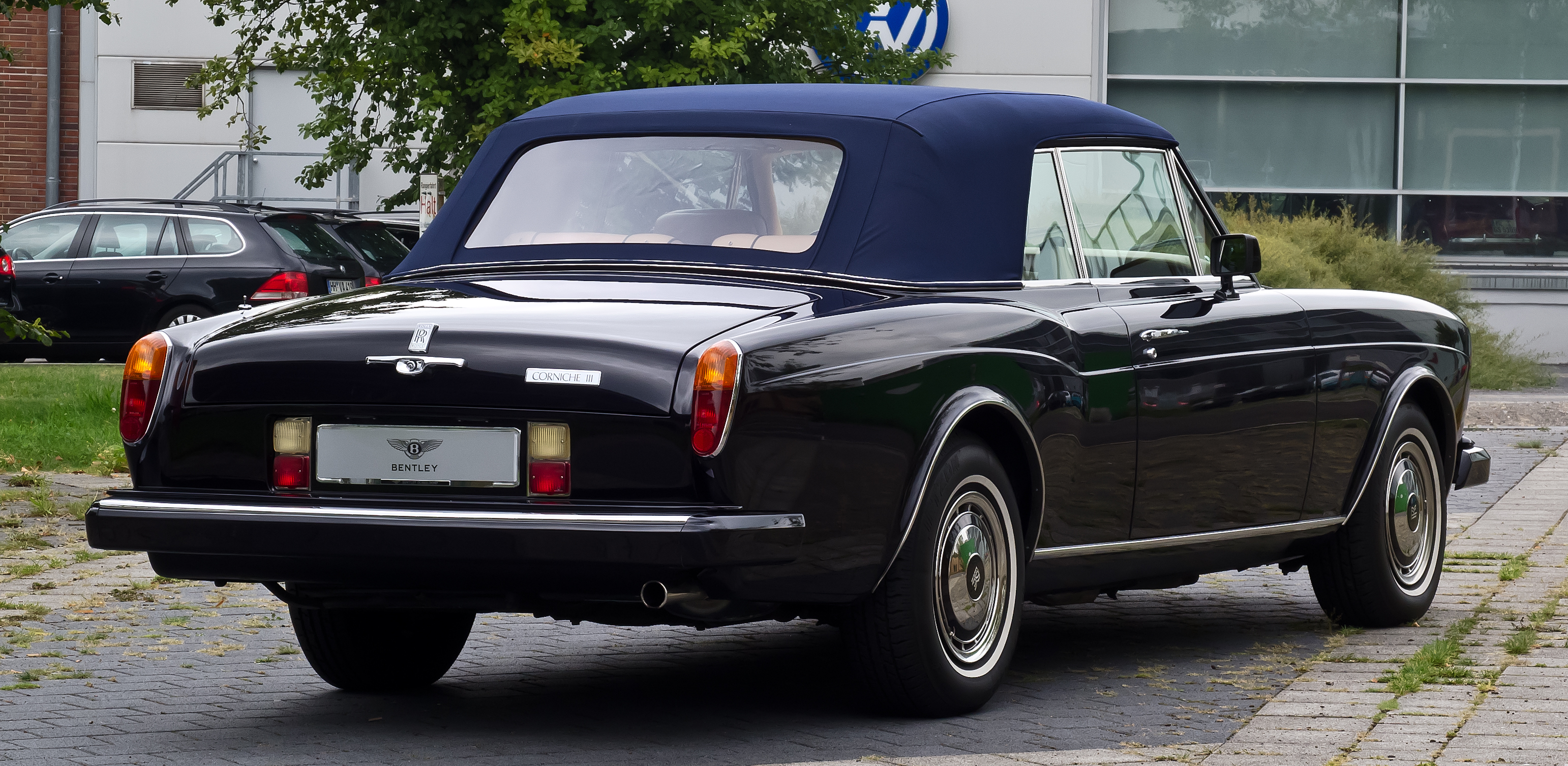 Rolls Royce CORNICHE III