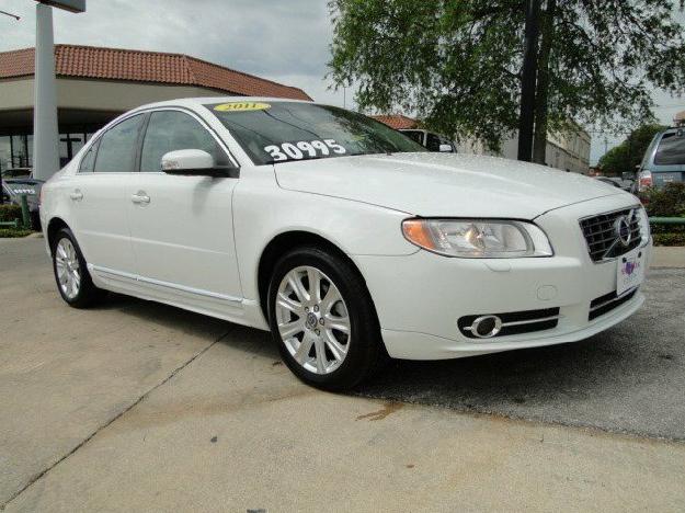 Volvo S80 32