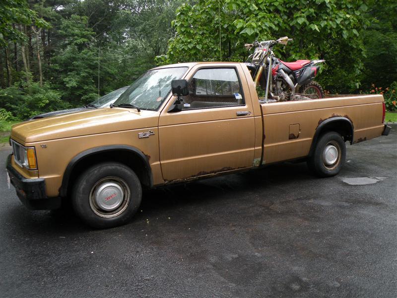 GMC S-15 Sonoma