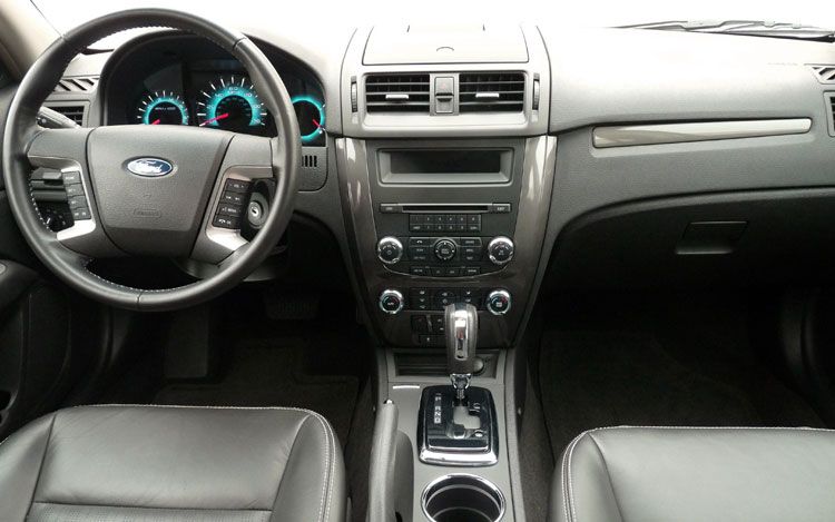 Ford Fusion SE V6