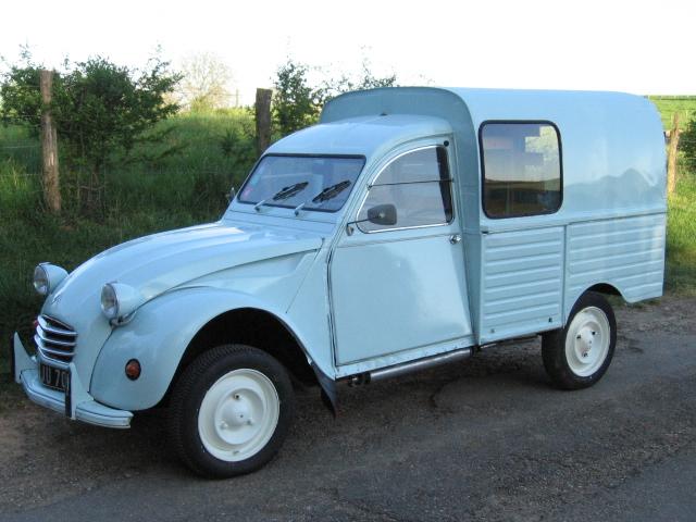 Citroen 2cv AK400 Fourgonette