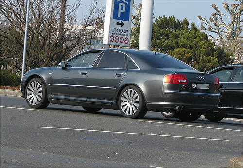 Audi S8 D3 Typ 4E