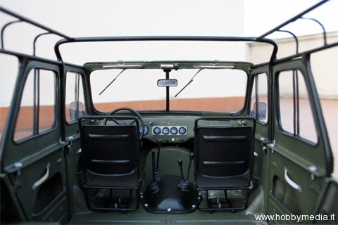 UAZ 469B