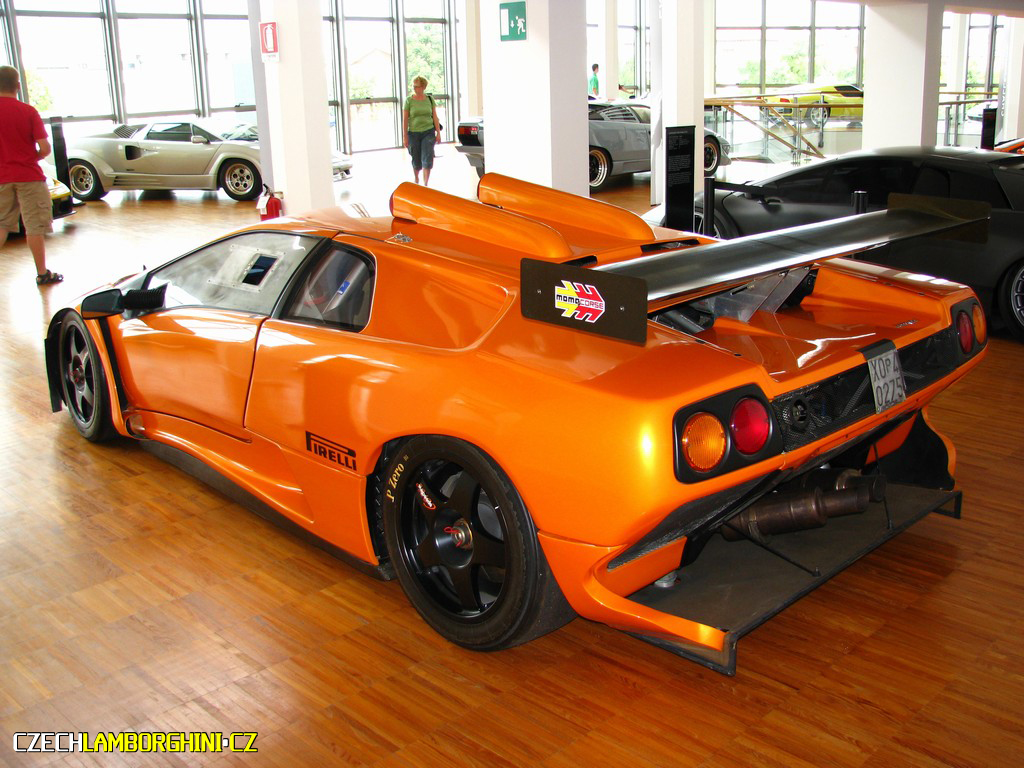 Lamborghini Diablo GT2