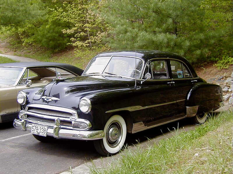Chevrolet Styline Deluxe