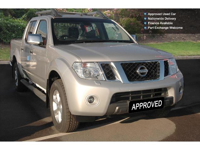 Nissan Navara 25 LE Crew Cab