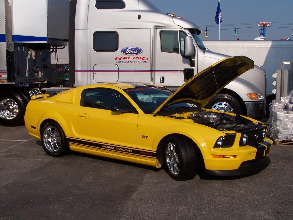 Ford Mustang GT FR500