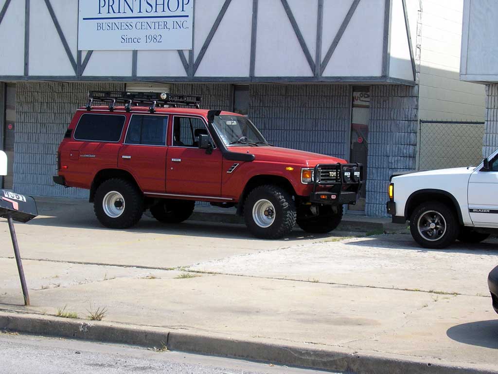 Toyota BJ61v Land Cruiser