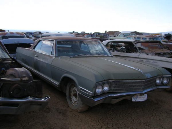 Buick Electra 225 2dr HT