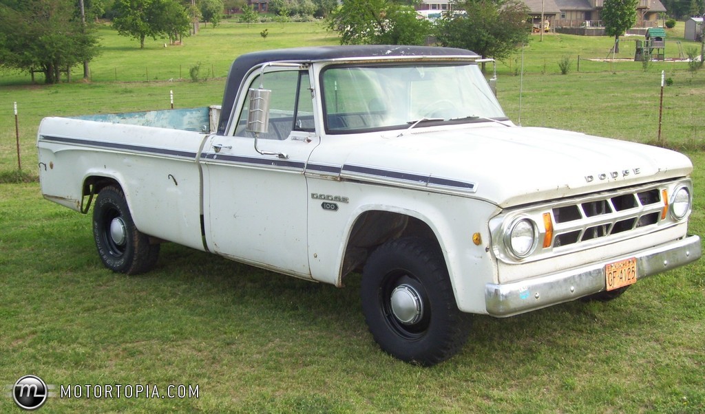 Dodge D-650