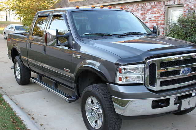 Ford F-250 Lariat Super Duty FX4