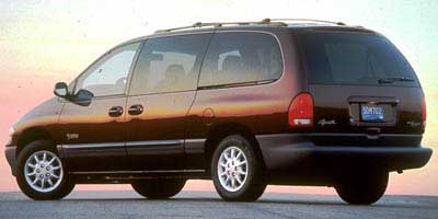 Plymouth Voyager SE