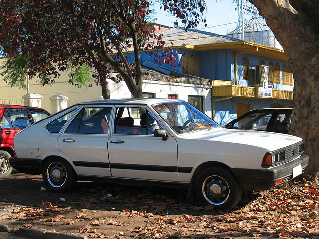 Volkswagen Passat 16 LSE Liftback