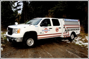 Dodge Ram 3500 - Pierce mini-pumper