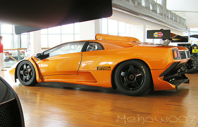 Lamborghini Diablo GT2